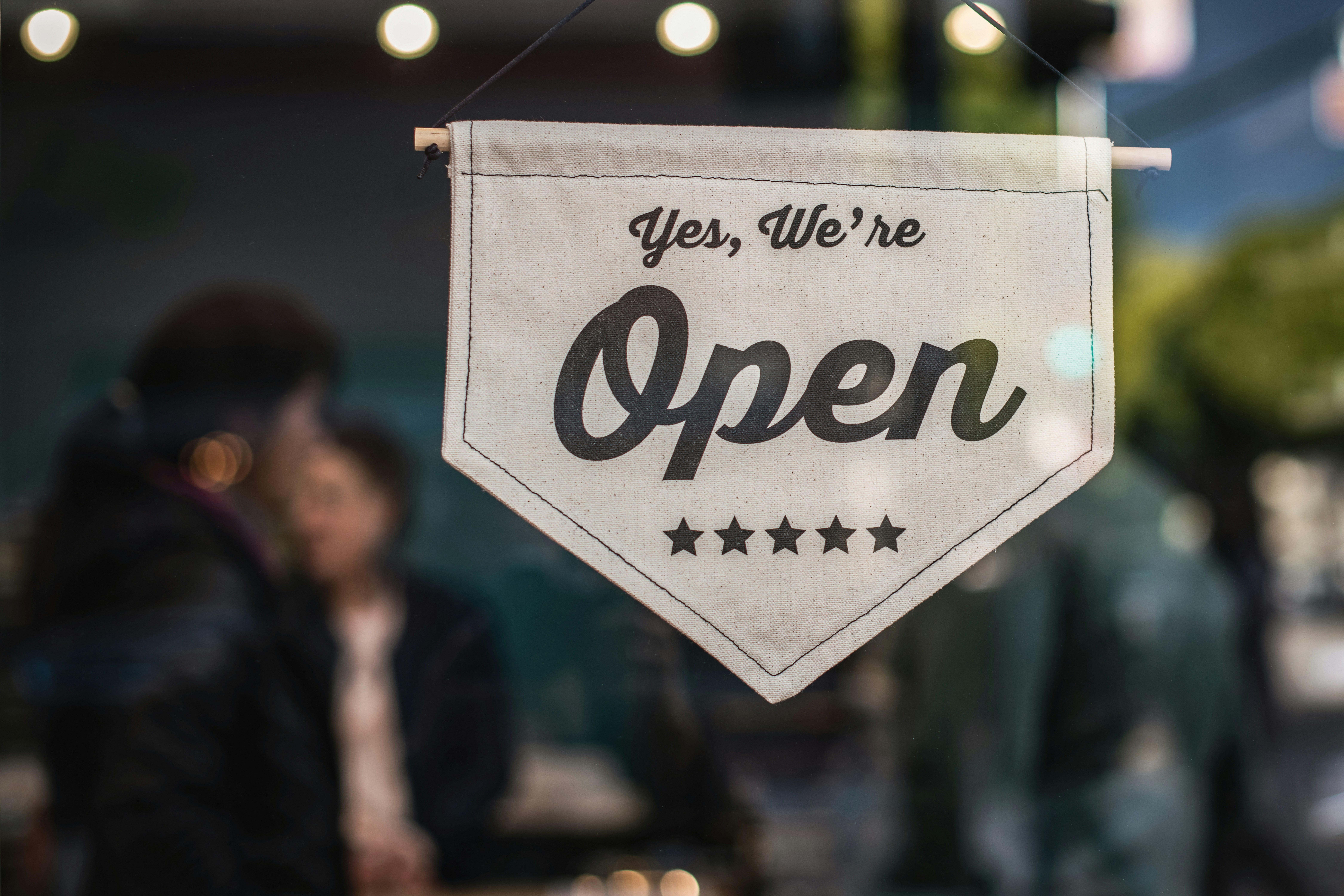 Where Is the Money? The Early Revenue Pitfall in Product Validation